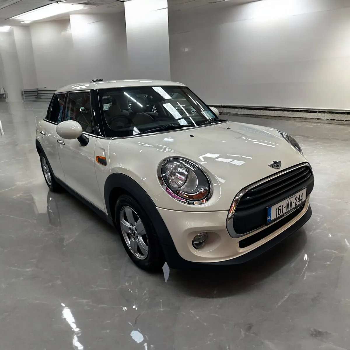 2016 Mini One 1.5 Diesel 5-Door - Image 3