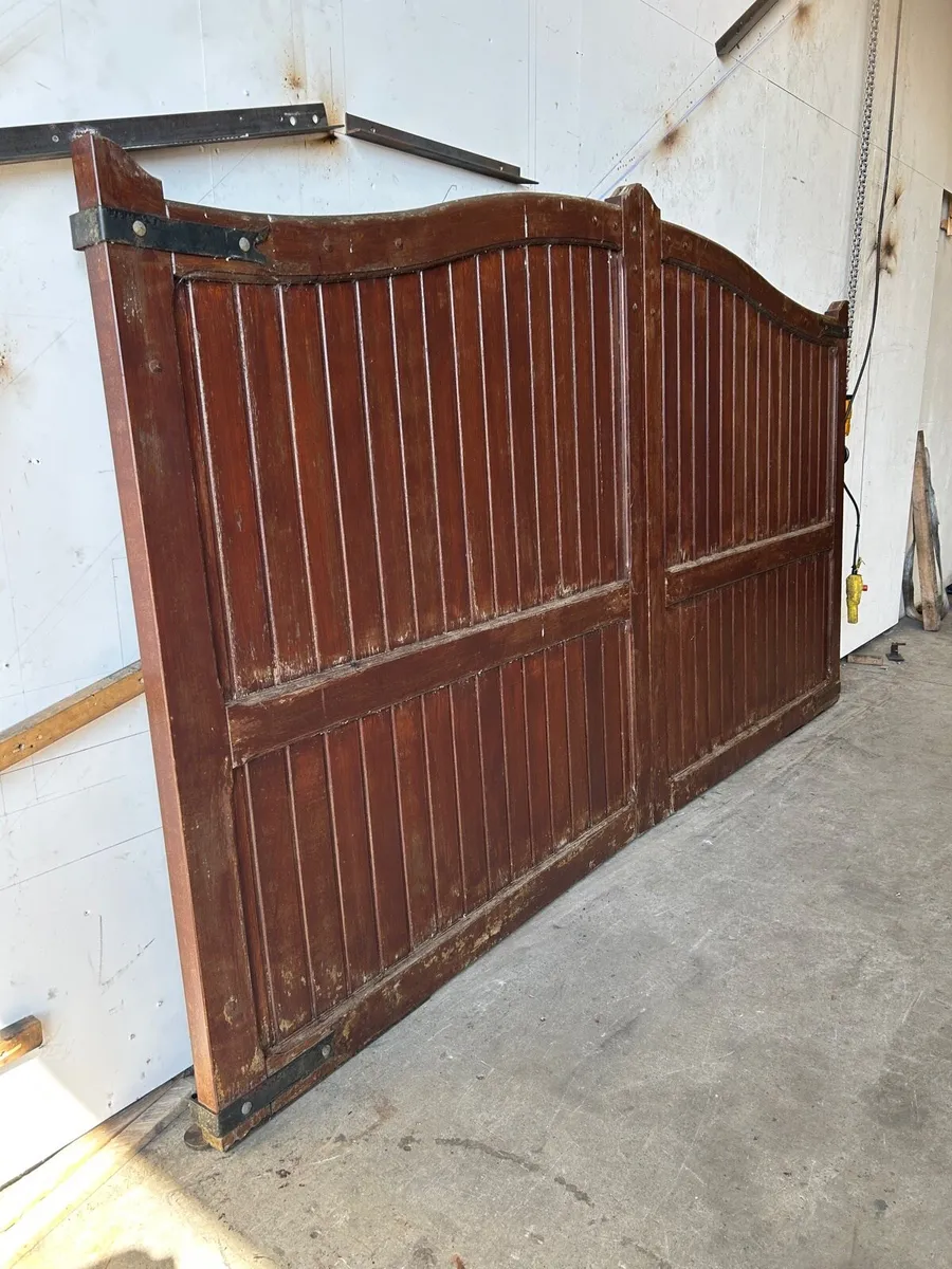 Hardwood Gates - Image 3