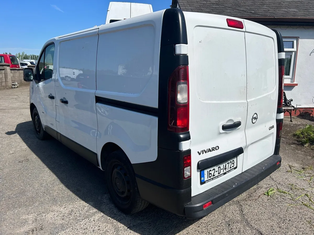 2016 Opel Vivario - Image 3