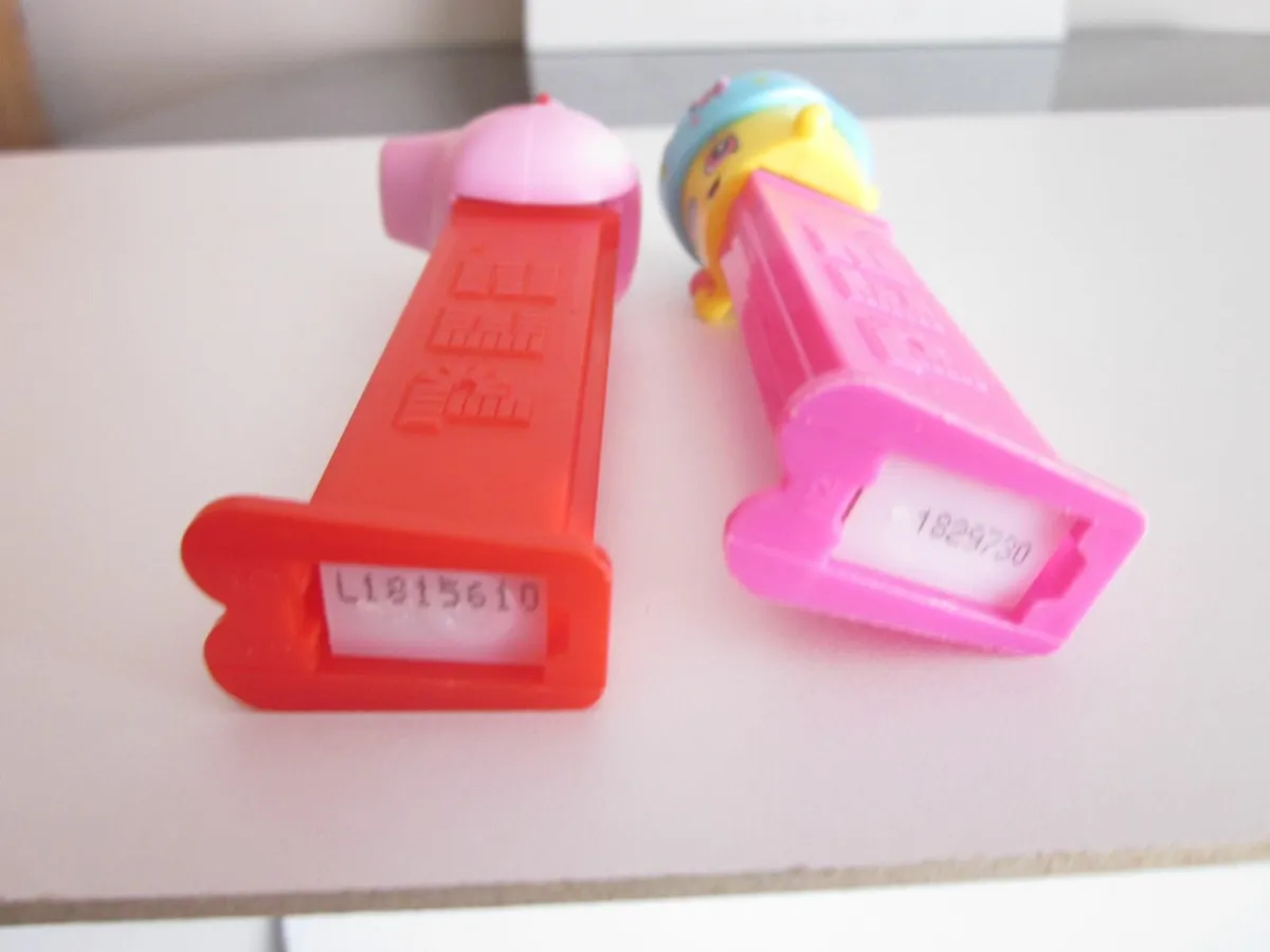 Pez Candy Dispenser Peppa Pig and Cupcake Queen - Image 2