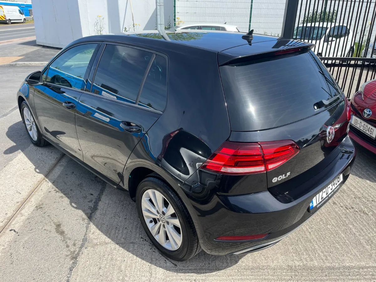 VOLKSWAGEN GOLF 2017, 1.2 TSI 5DR AUTO LOW KMS - Image 4