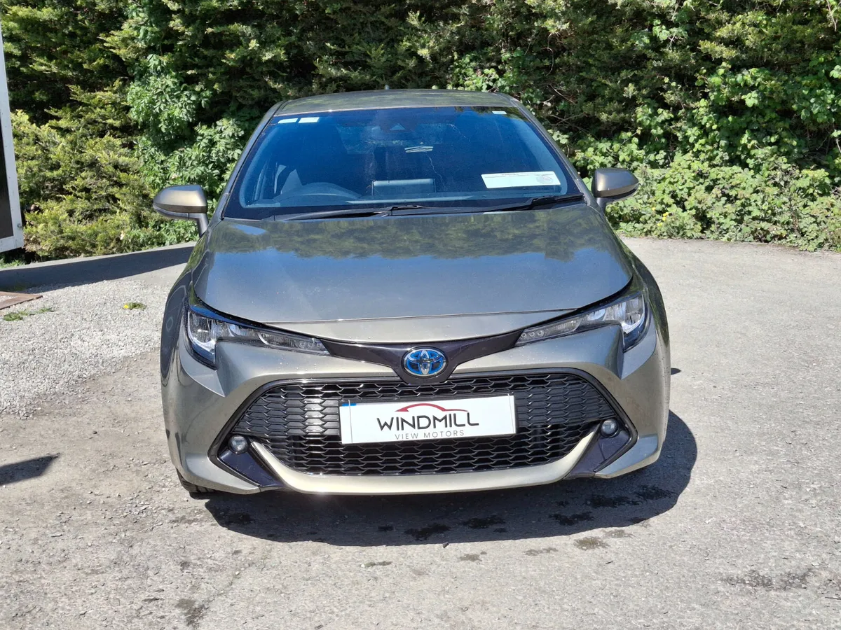 TOYOTA COROLLA HYBRID LUNA H/B 4DR AUTO 2021(21) - Image 4