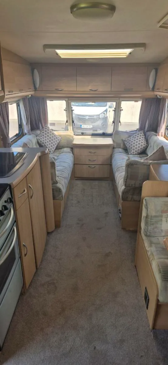 Lunar Clubman Caravan - Image 3
