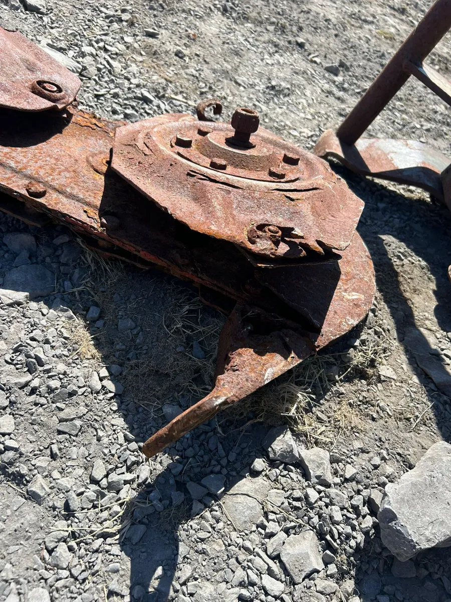 Disc mower for spares or repairs - Image 4