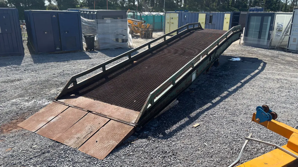 7’ Loading Ramp - Image 4