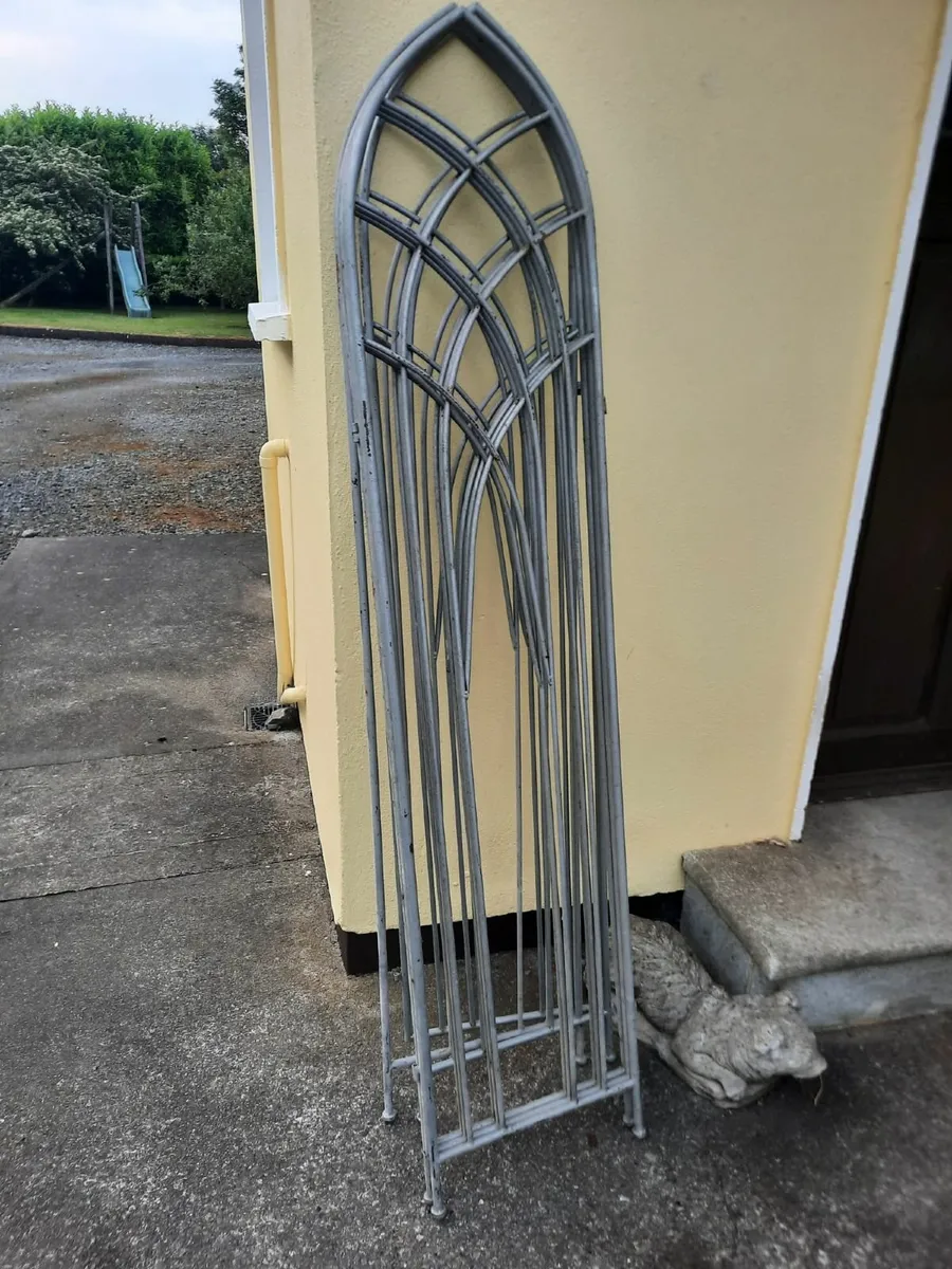 Garden trellis - Image 2