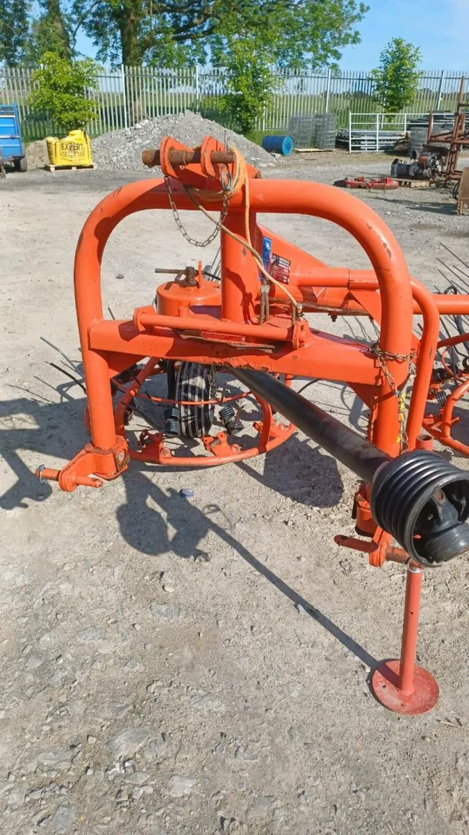 Kuhn haybob 300 - Image 2