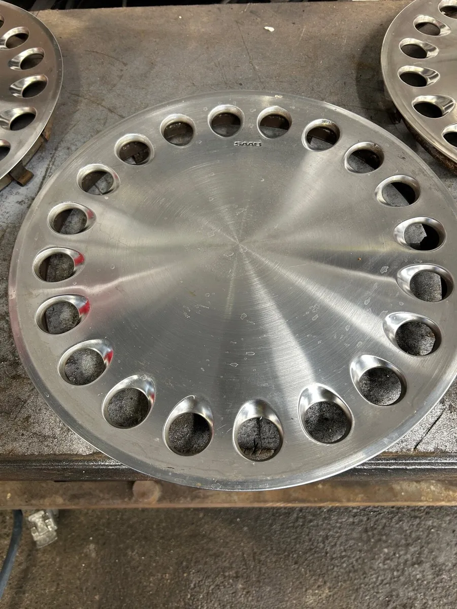 Saab Wheel Trims - Image 1