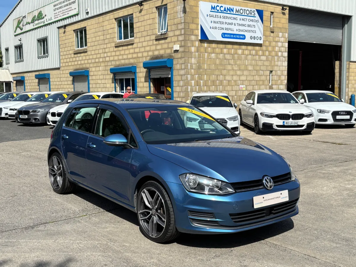 2015 VOLKSWAGEN GOLF 1.2TSI 5DR AUTO 19" ALLOYS - Image 1