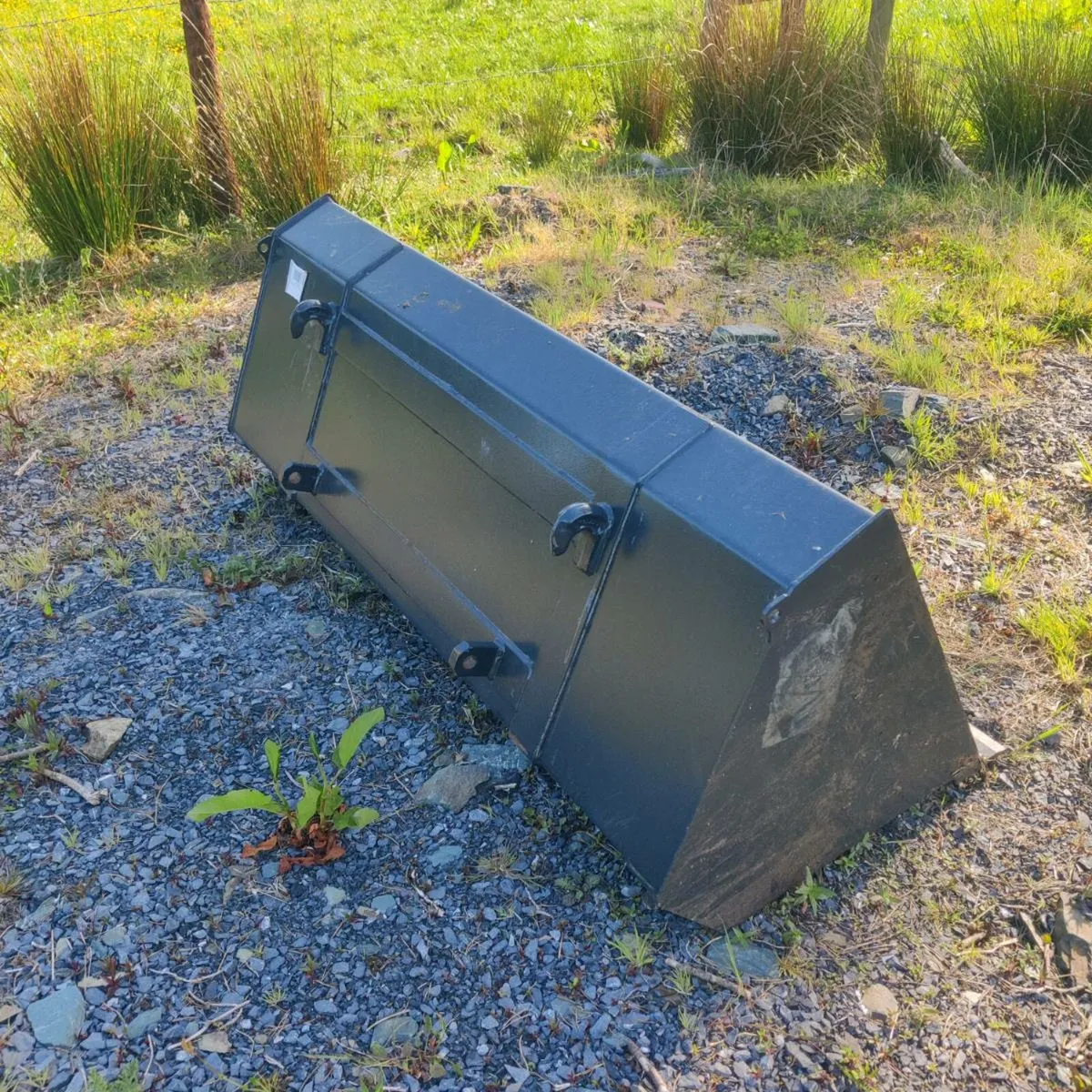 Bucket - Image 1