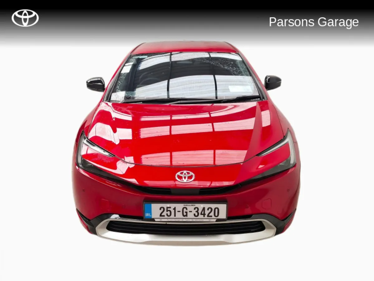 Toyota Prius PRIUS PLUG-IN HYBRID - Image 2