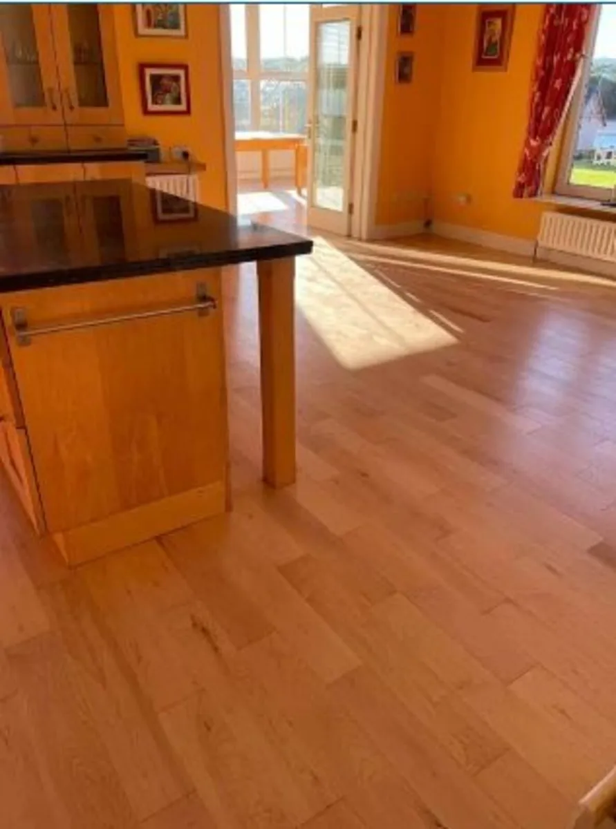 Engineered 5mm Canadian Maple Lacquered  125mm Flo - Image 2