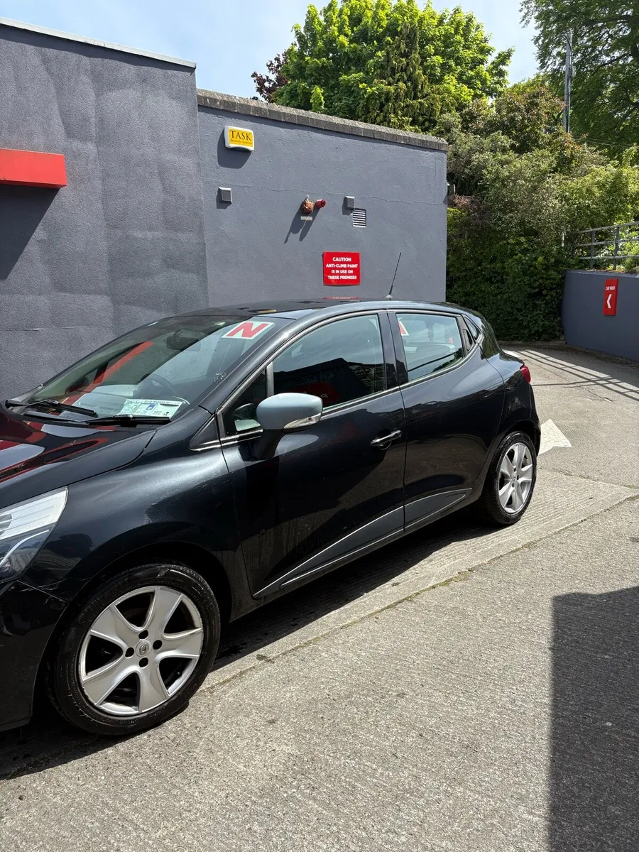 RENAULT CLIO DYNAMIQUE NAVIGATION 7 PETROL 1.2 - Image 4