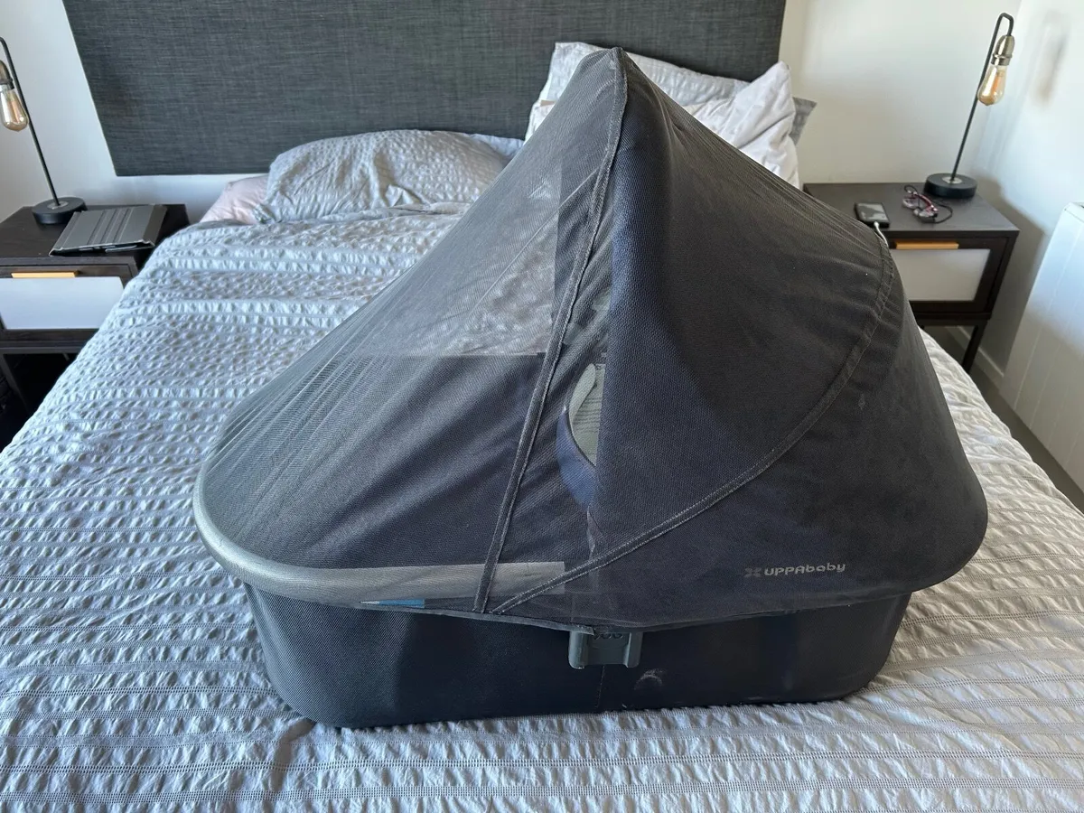 Uppa baby carrycot - Image 4