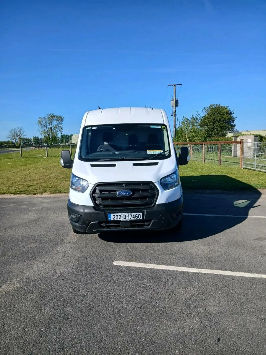 FORD TRANSIT 350 FWD ONLY 187000 KMS CRVT9/25 - Image 3