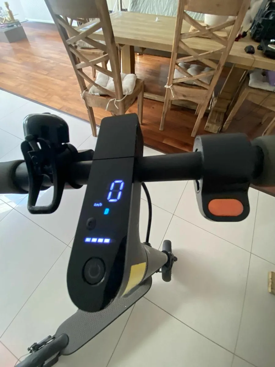 Electric Scooter - Image 3