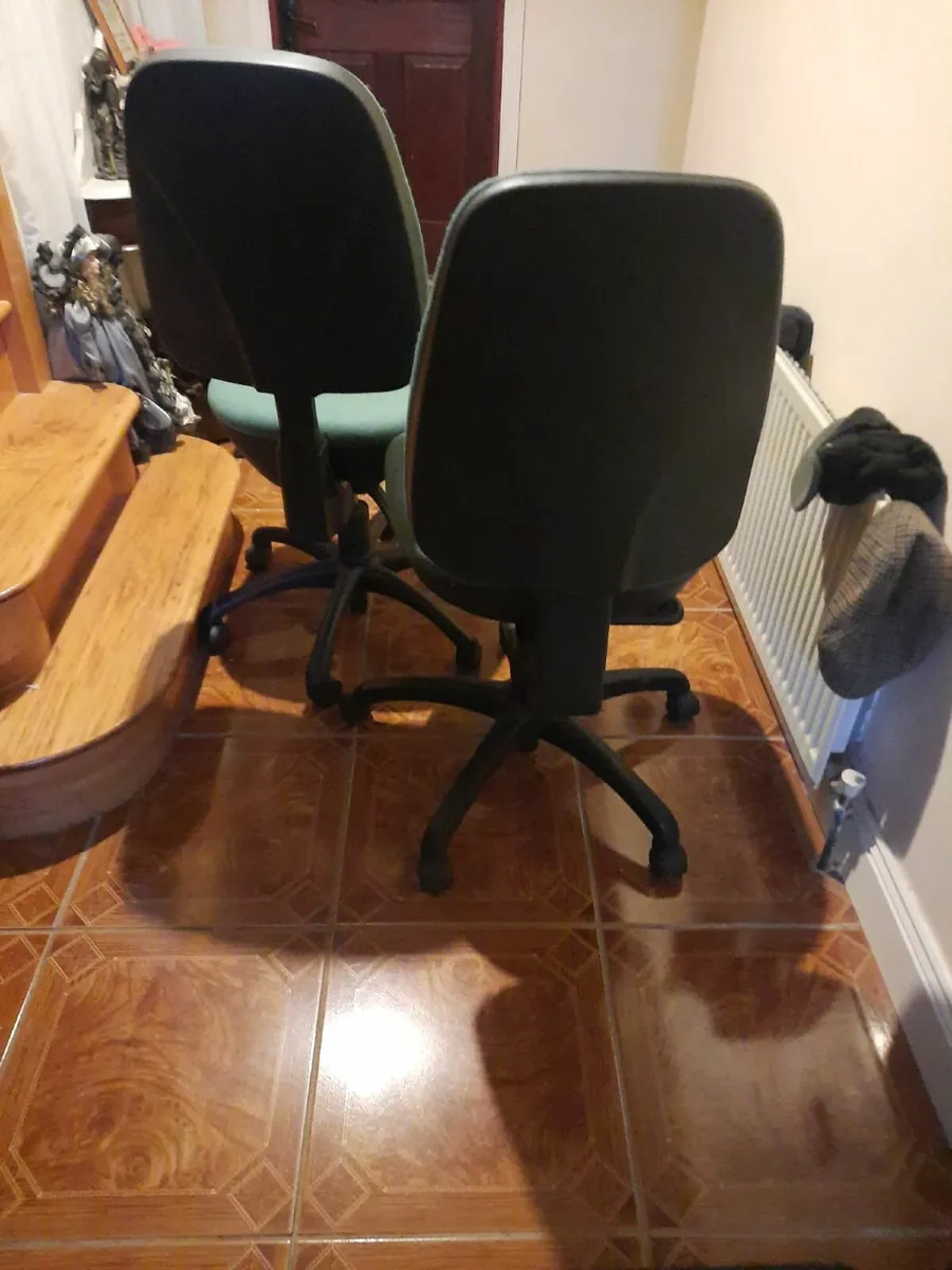 pair of office chairs - Image 4