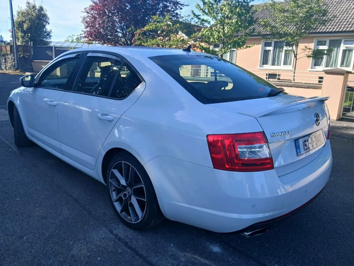 SKODA OCTIVIA 2.0 Tdi (152) VRS TSG NCT 13/08/26 - Image 3