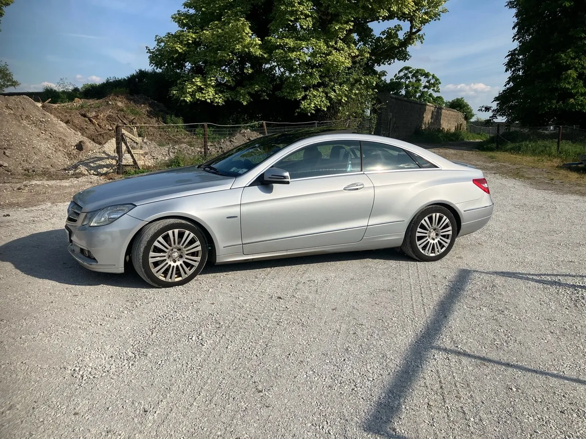 Car - Image 1