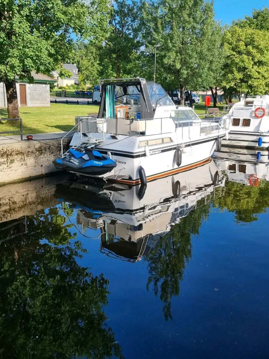 Motor Cruiser - Image 2