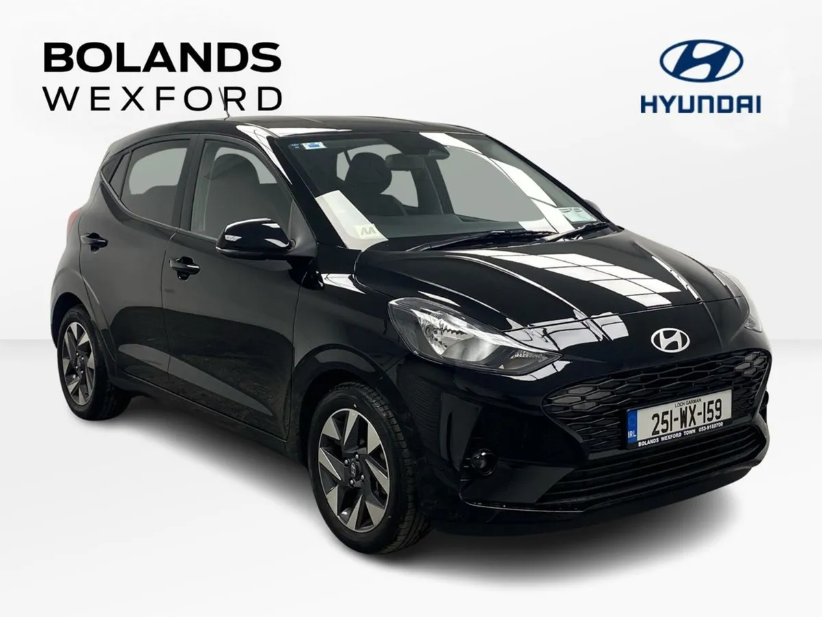 Hyundai i10 i10 Deluxe Plus Auto - Image 1