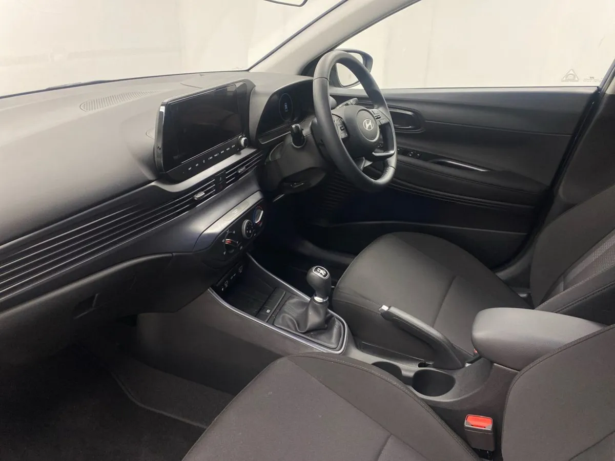 Hyundai i20 i20 Deluxe Plus - Image 3