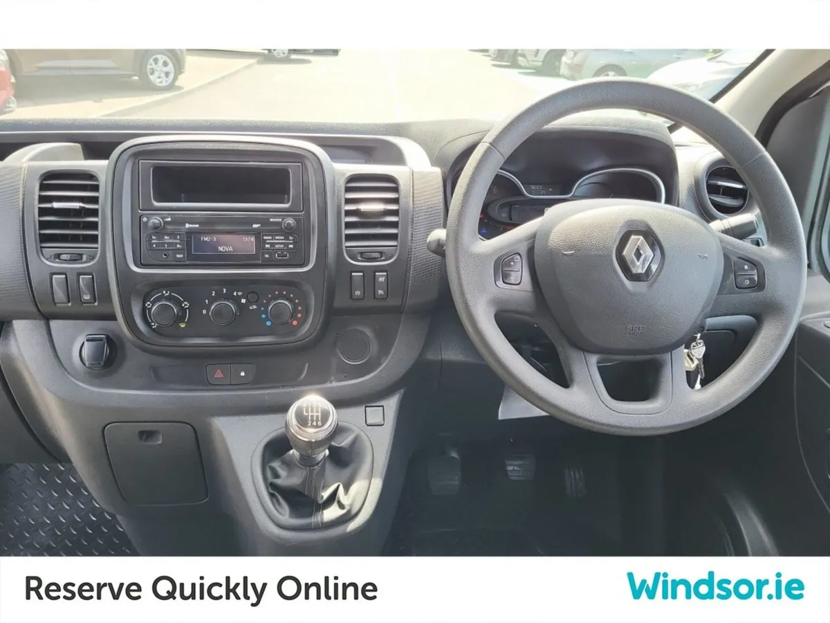 Renault Trafic Trafic Ll30 Energy DCI 145 BUS - Image 4