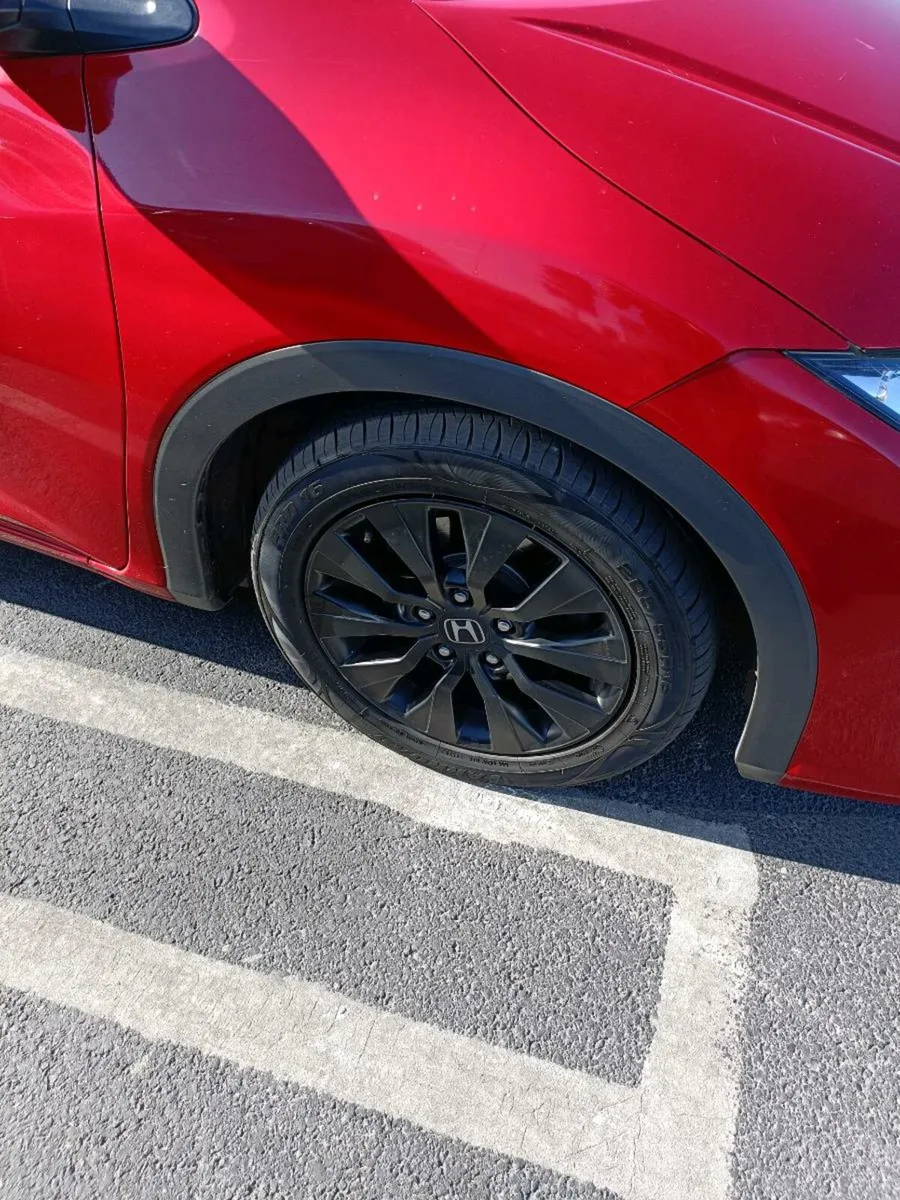 Honda Civic - Image 2