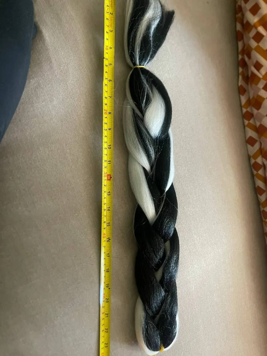 hair pieces and extensions  (synthetic) - Image 4