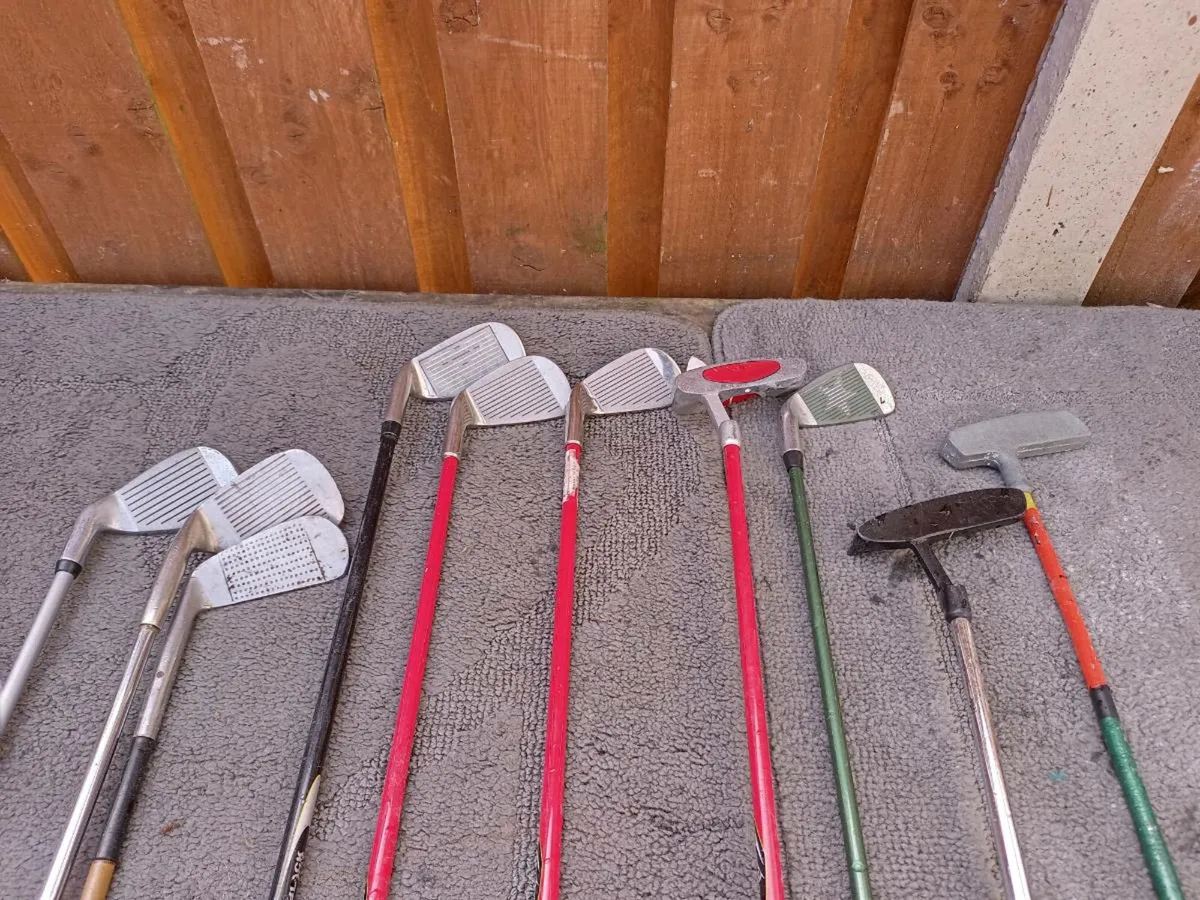 A selection of kids golf clubs. Right handed club - Image 4