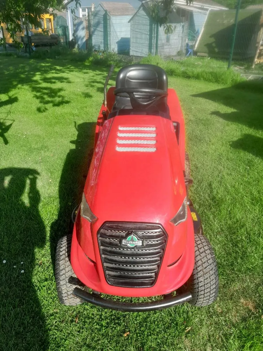 Lawnmower - Image 3
