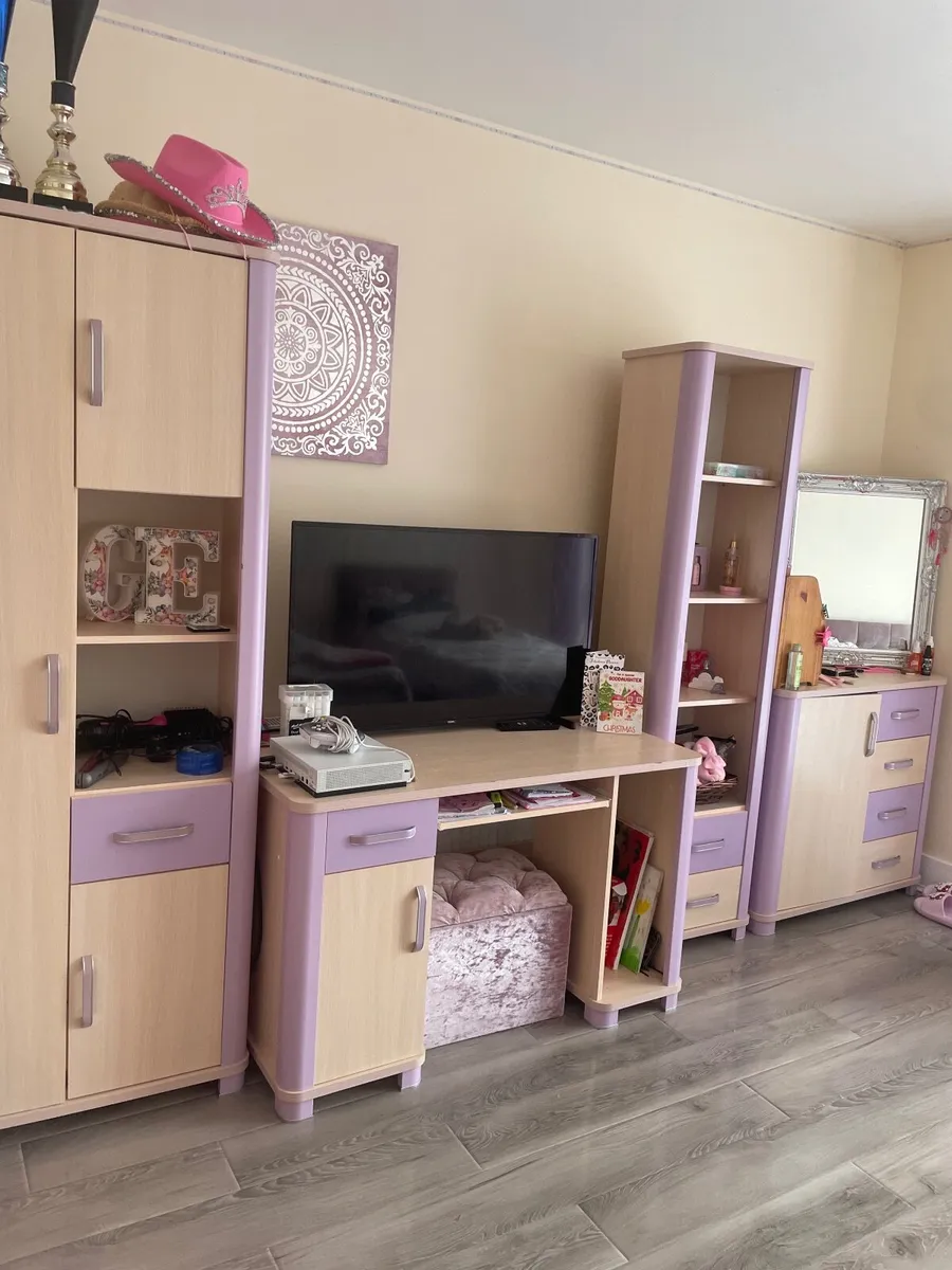 Furniture - Image 3