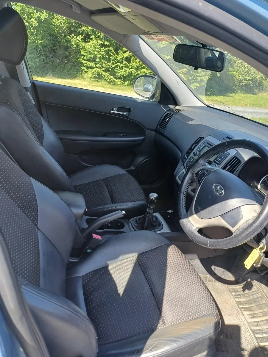 Hyundai i30 2010 - Image 4