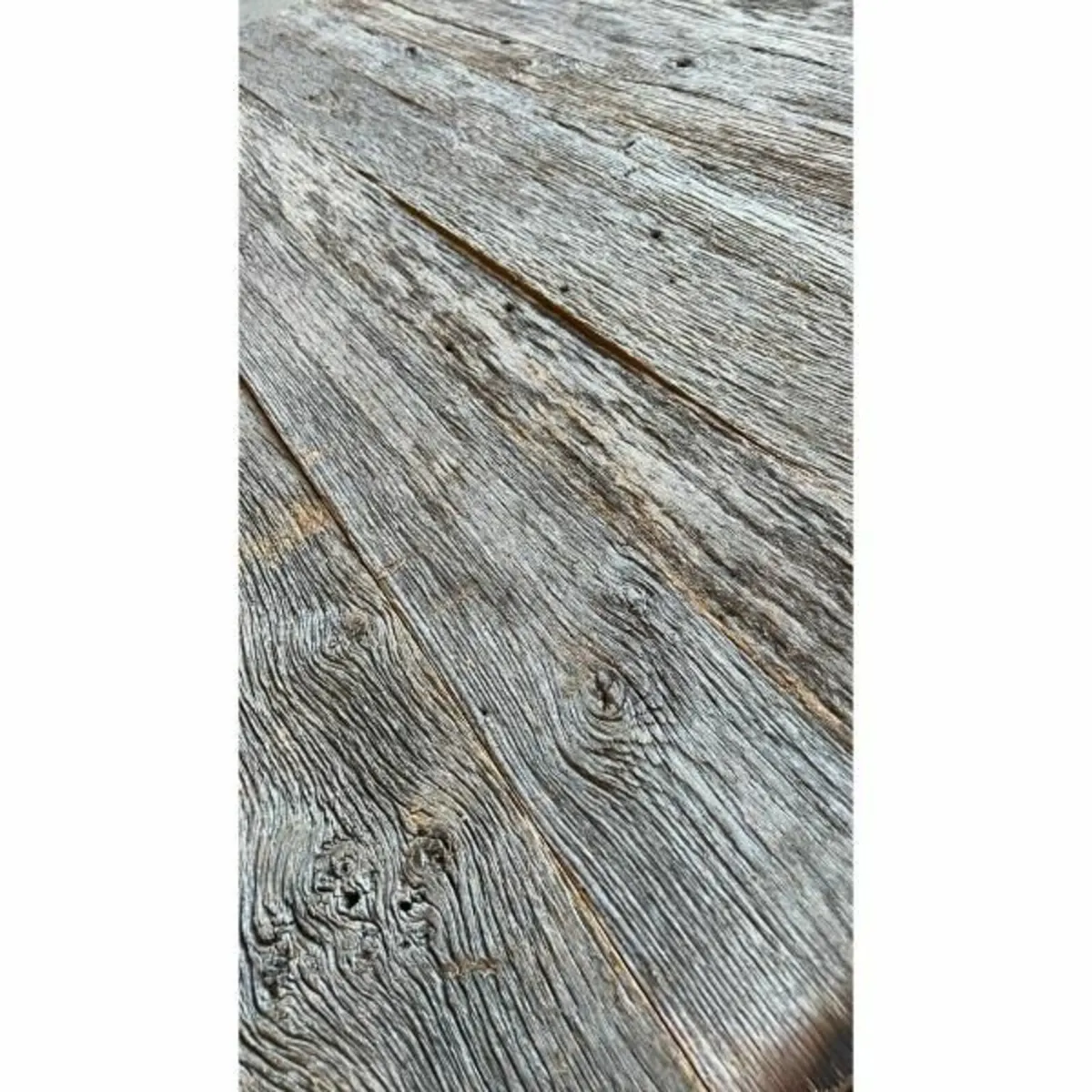 Silver Grey Barn Oak Cladding - Image 2