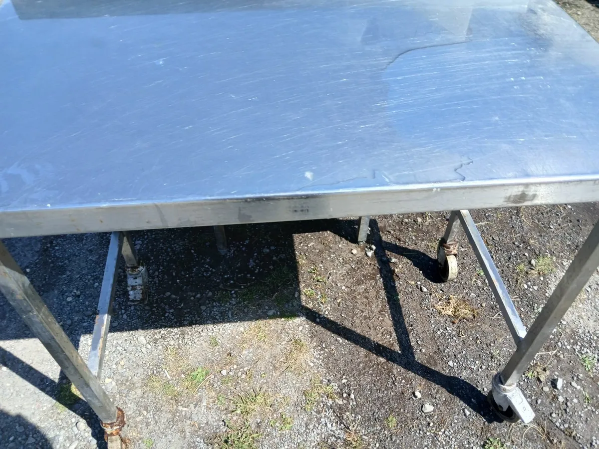 Stainless steel table on wheels delivered - Image 1