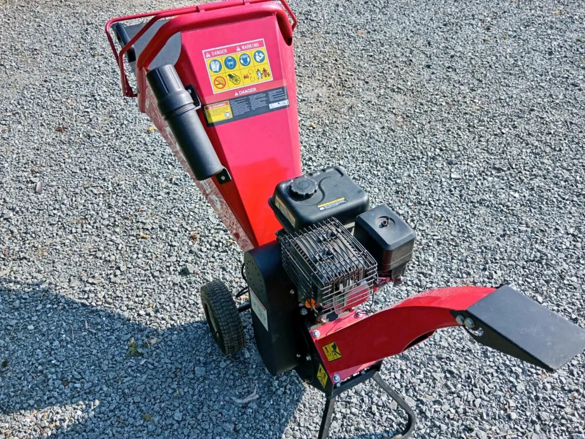 Cobra wood shredder - Image 1