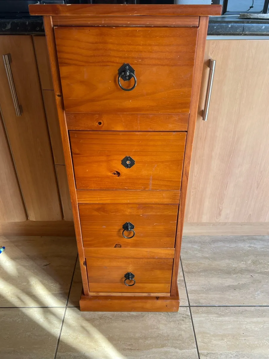 Storage unit