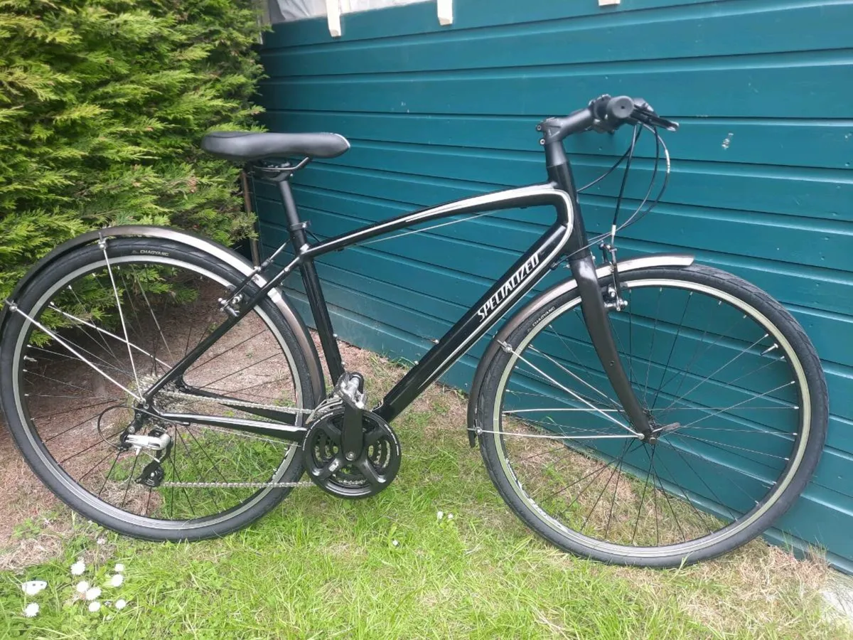 Specialized Sirrus Road Bike - Image 3