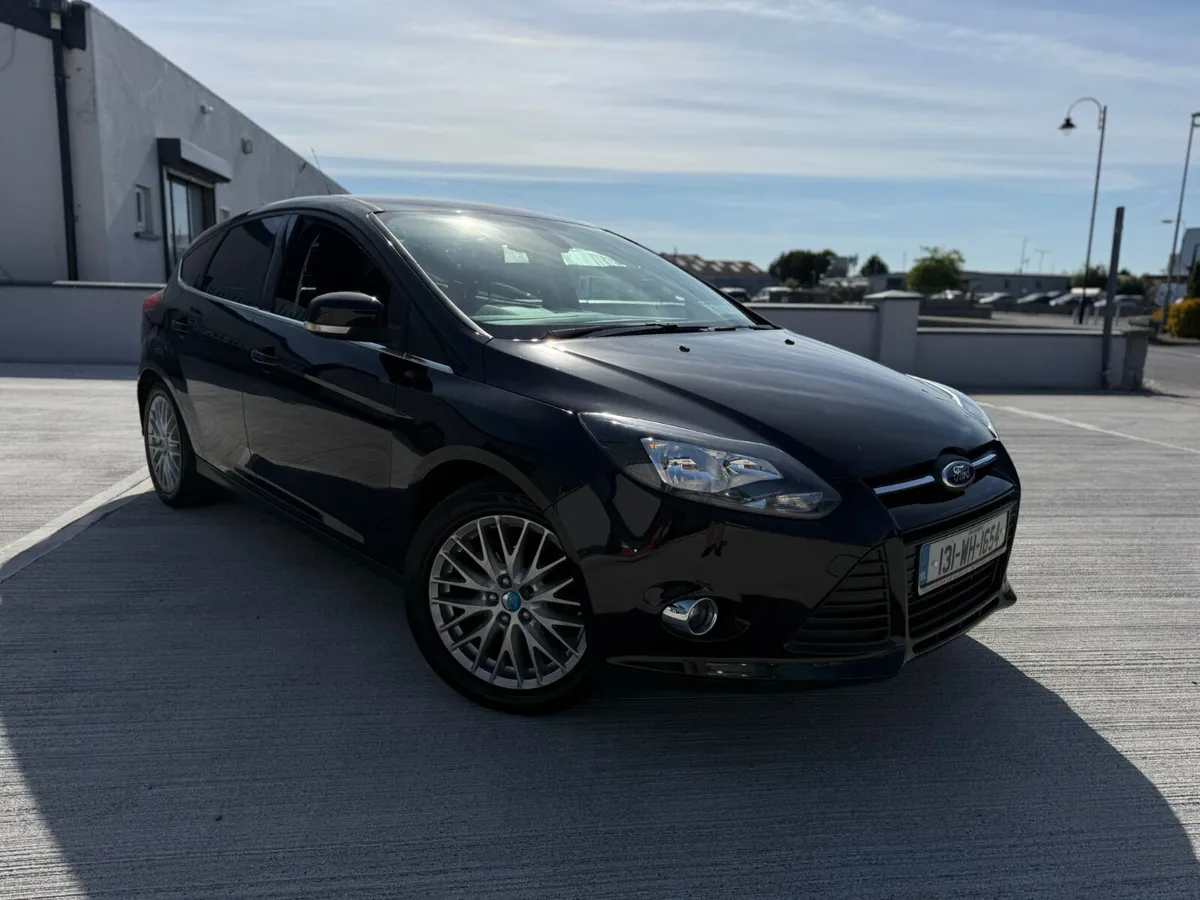 2013 Ford Focus 1.0 Petrol Ecoboost ZETEC - Image 3