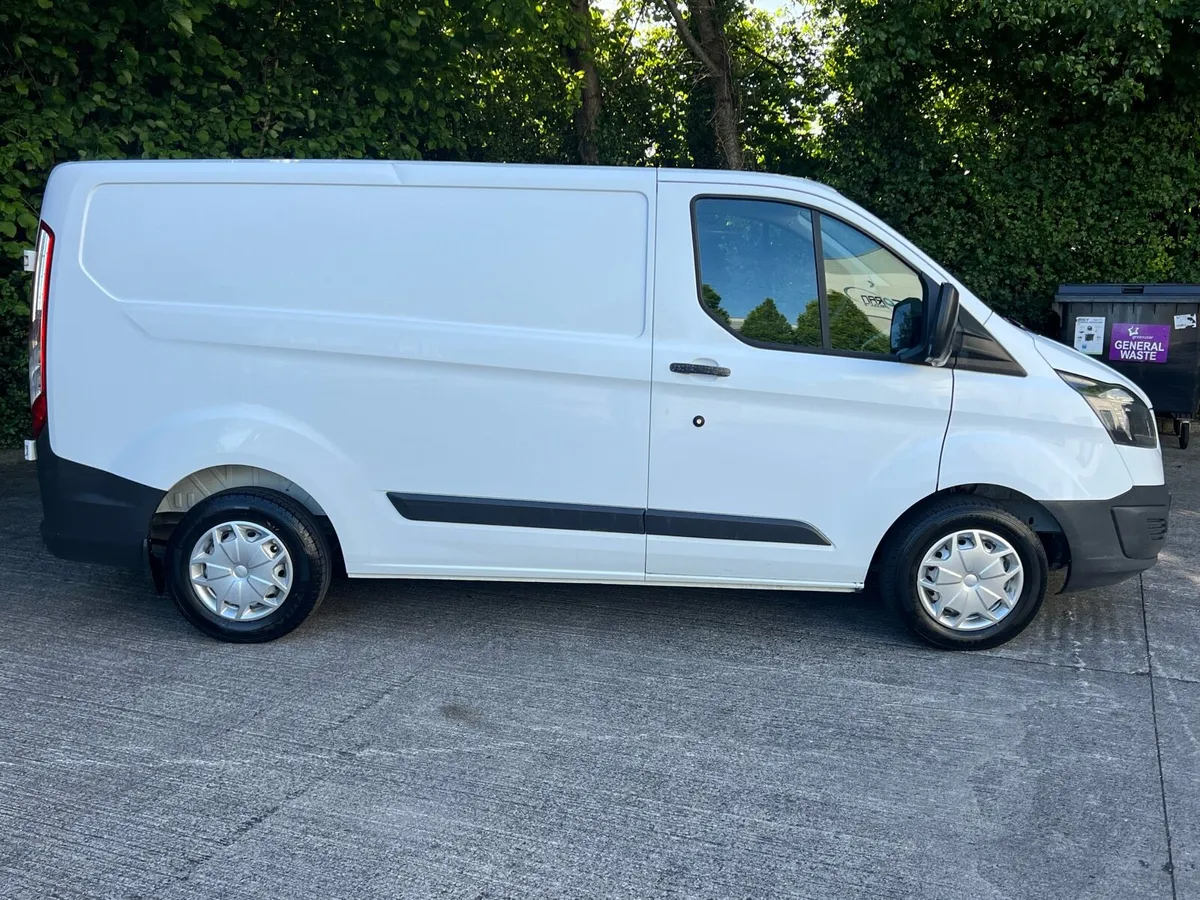 2017 Ford transit custom - Image 2
