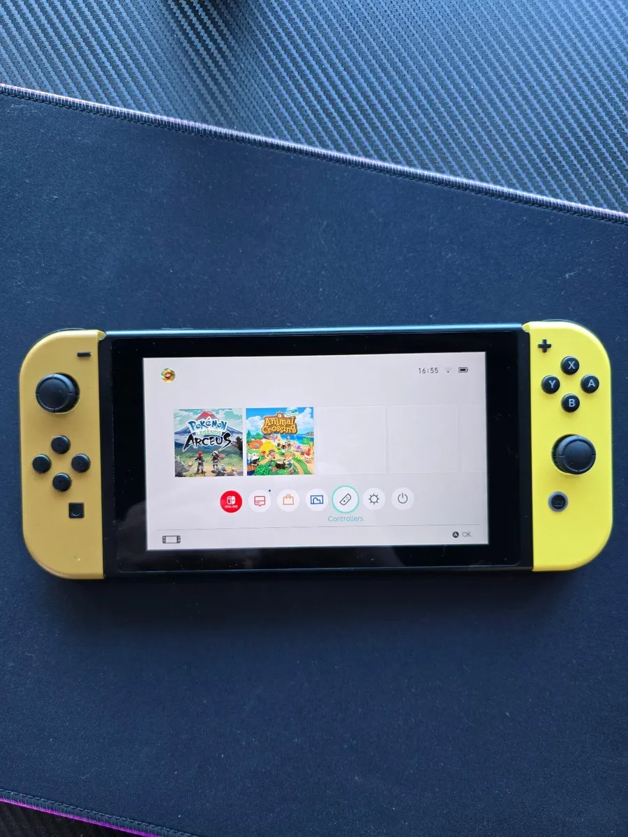 Nintendo Switch Pikachu & Eevee Edition + Extras - Image 2