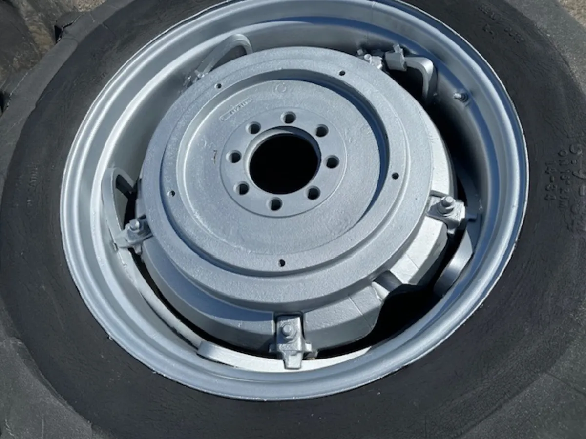 MF WEIGHTED WHEELS 16.9 x 34 - Image 4