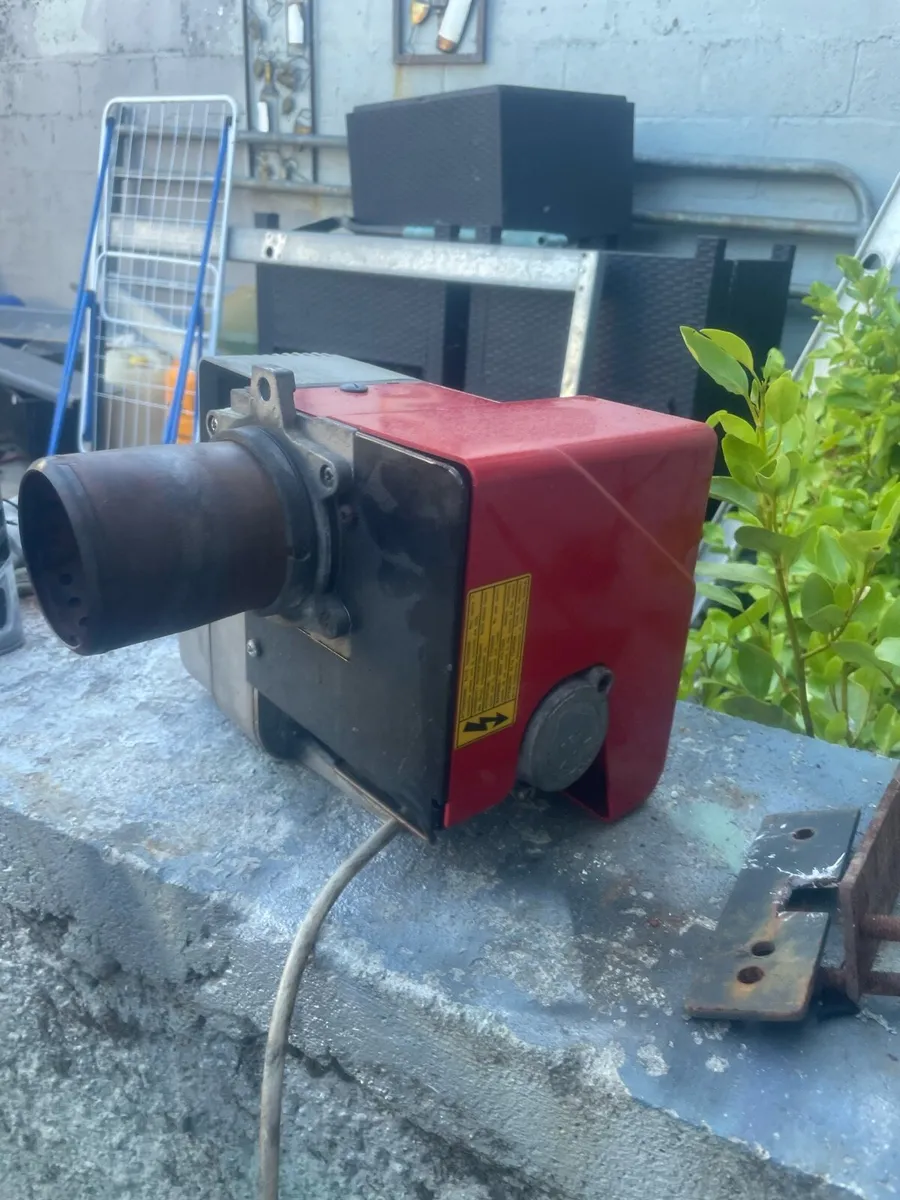 Burner - Image 2