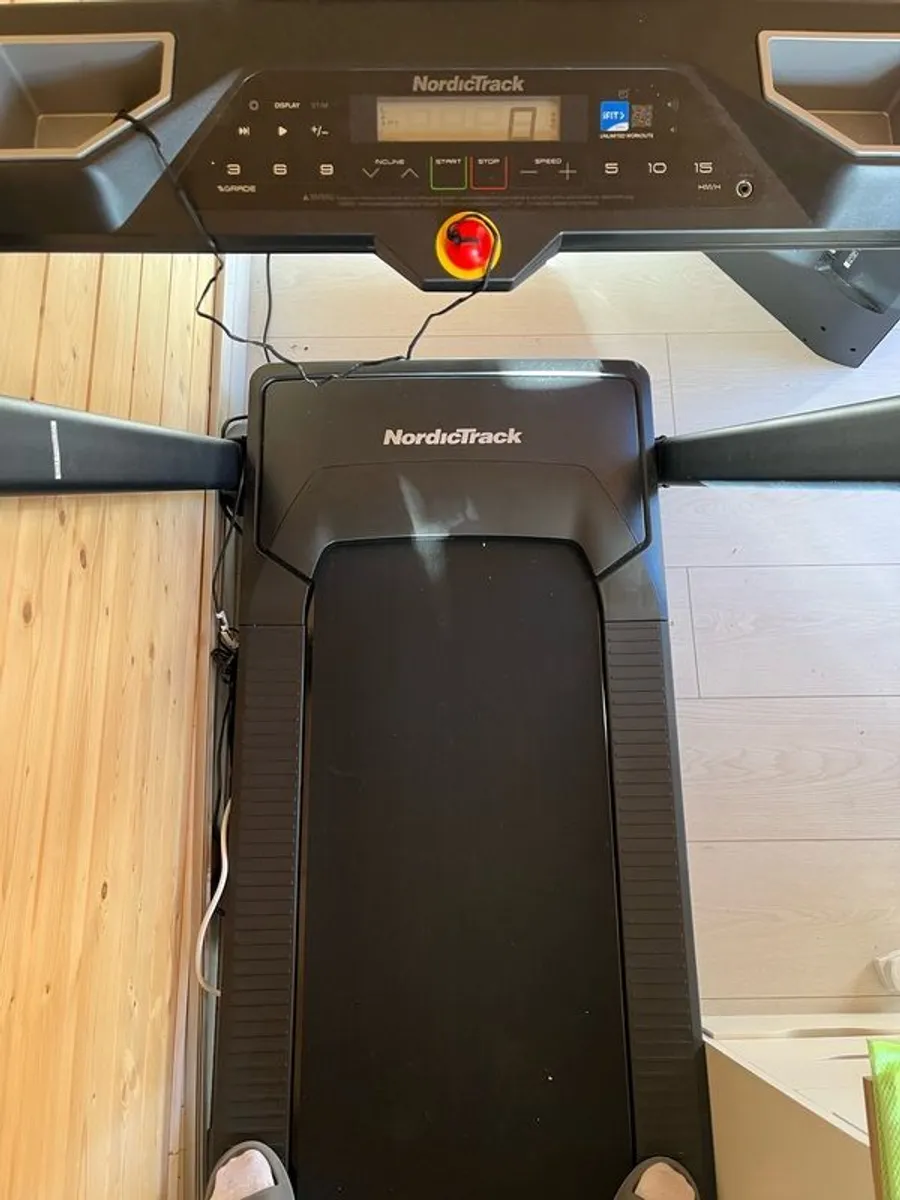 NordicTrack T5S treadmill - Image 2