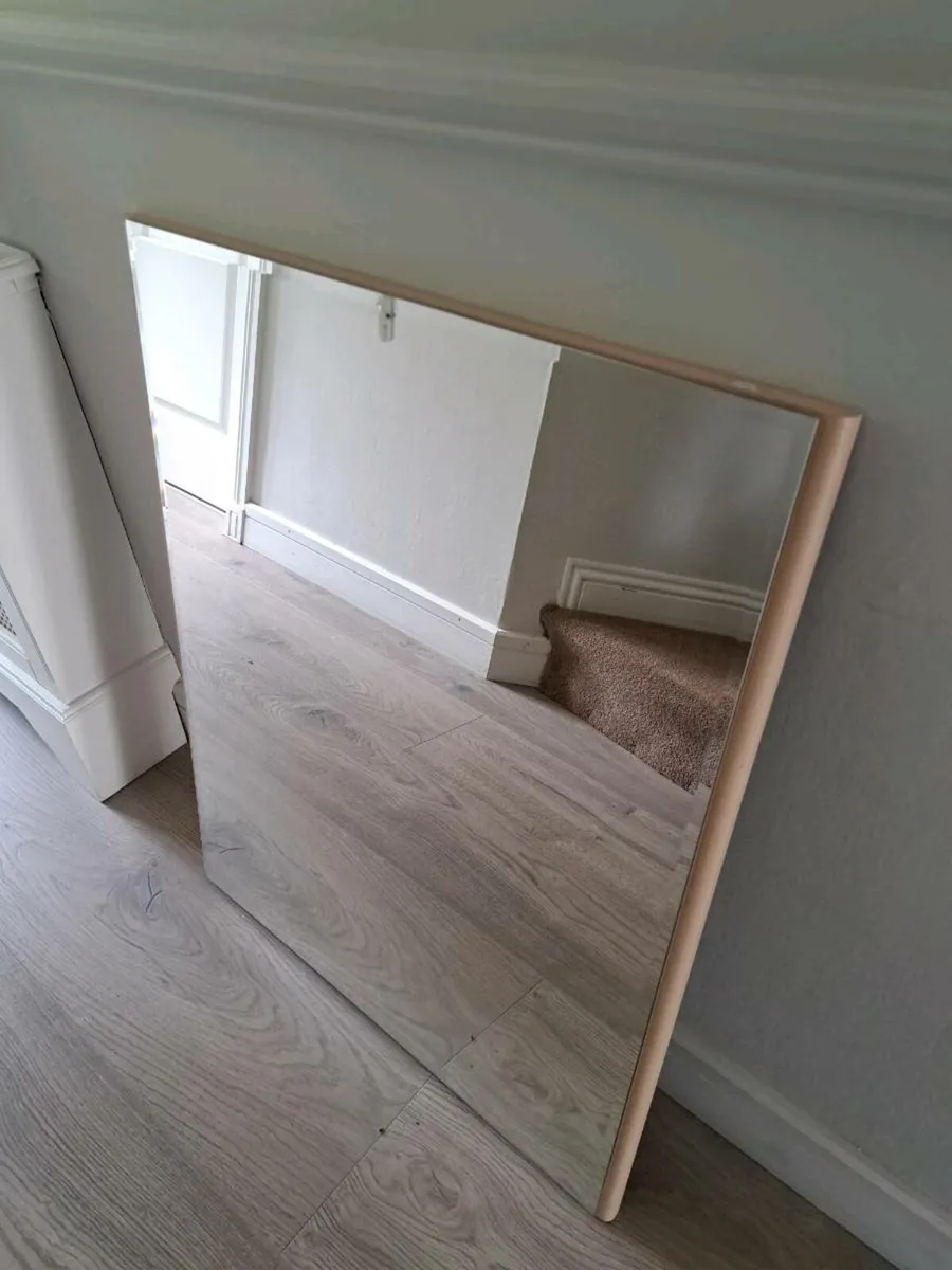 Mirror - Image 2