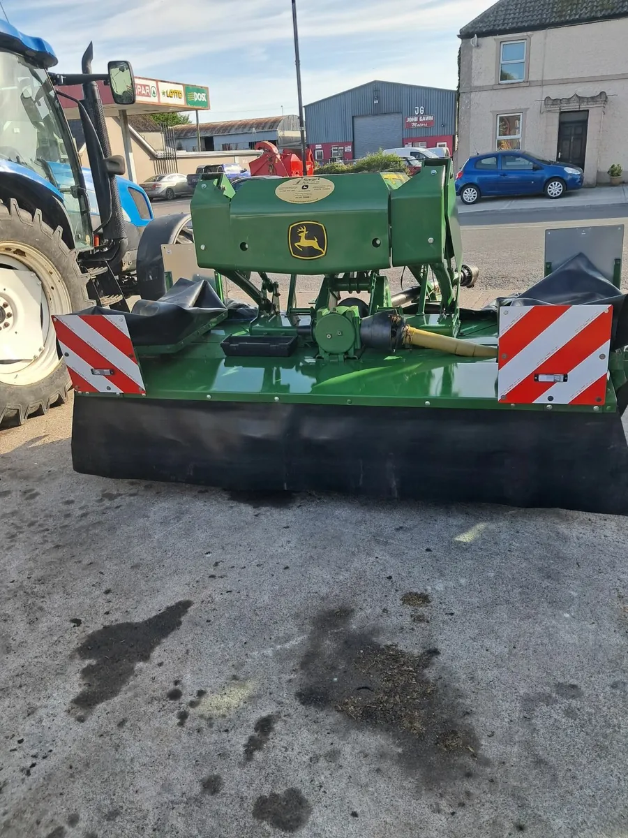 John Deere 131 Front Mower - Image 1
