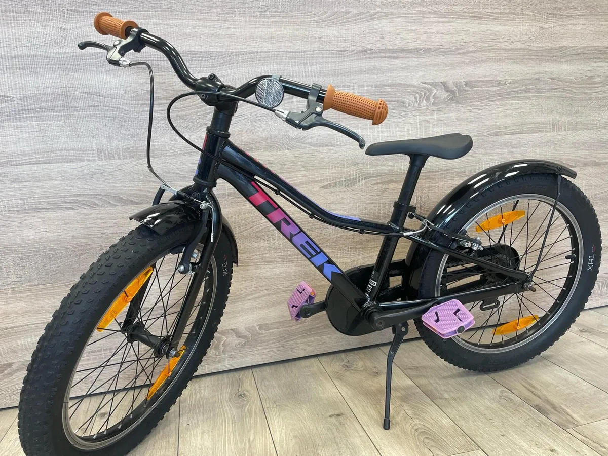 Trek precaliber mountain bike (like new) - Image 1