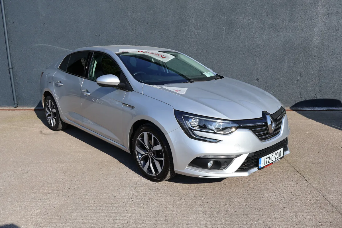 Renault Megane Grande Coupe Dynamique Low Km's - Image 3