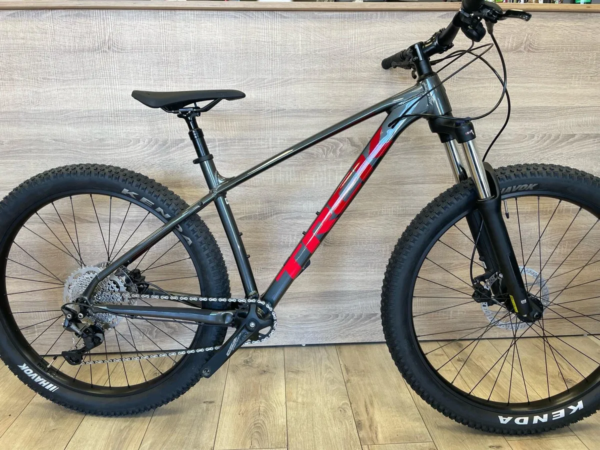 Trek Roscoe 6 (Brand new) - Image 2