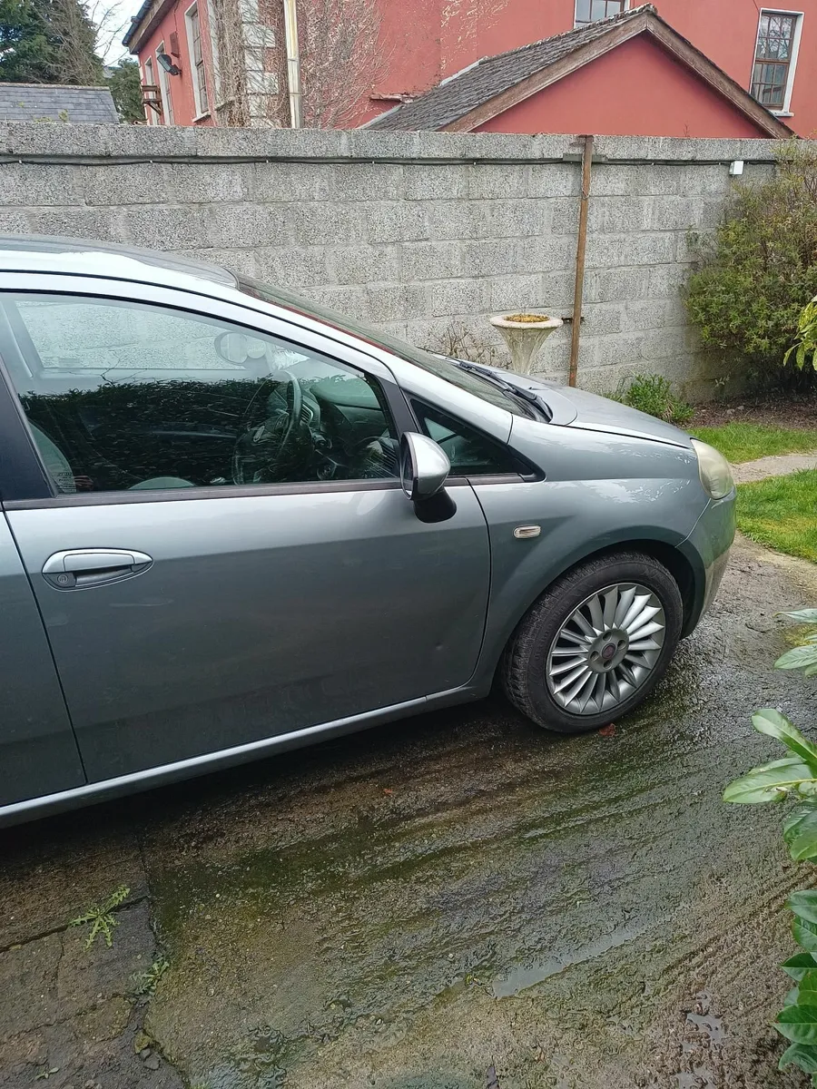 Fiat Punto 2008 Recent Insurance write off. - Image 2